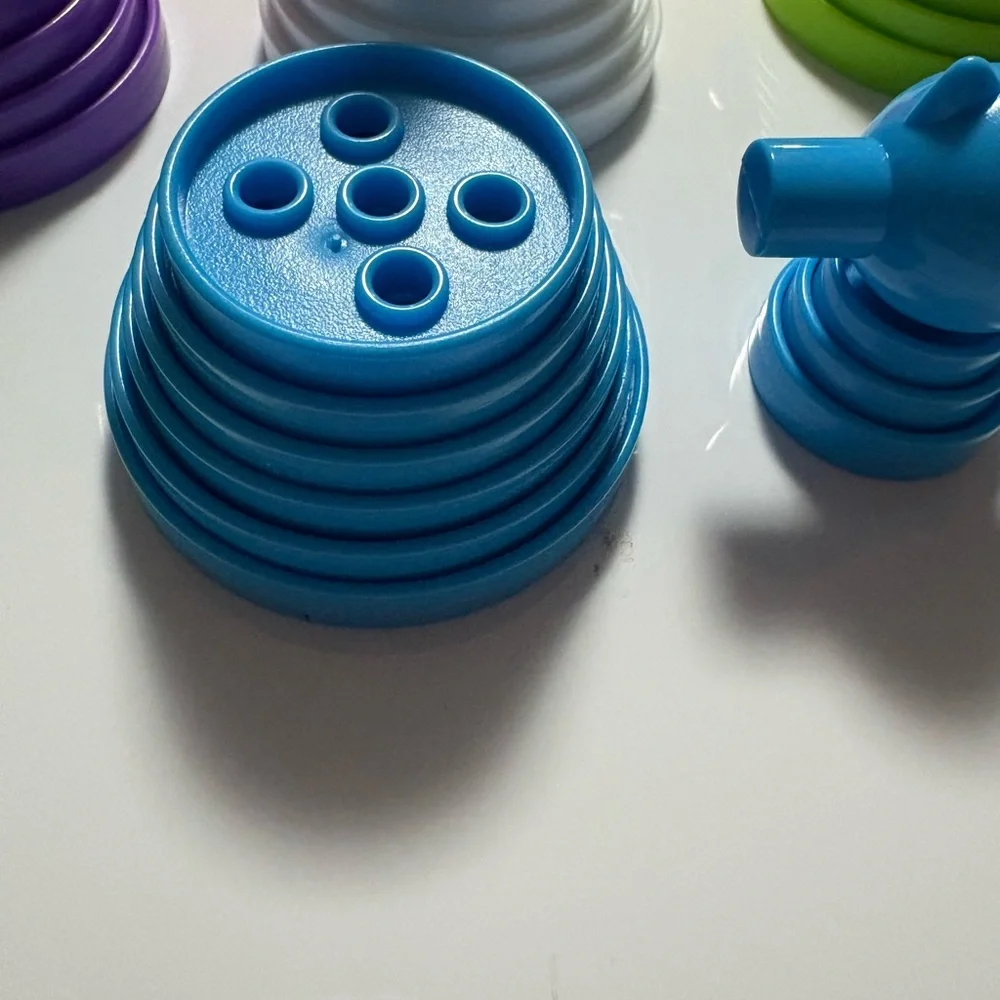 Fun buttons stacking set- missing one piece